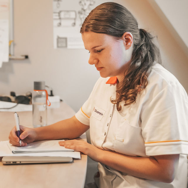 Leren En Werken Silverein Leilinde Leerling Robin Werkend