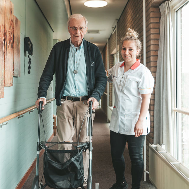 Leren En Werken Silverein Santvoorde Bewoner Met Leerling (2)